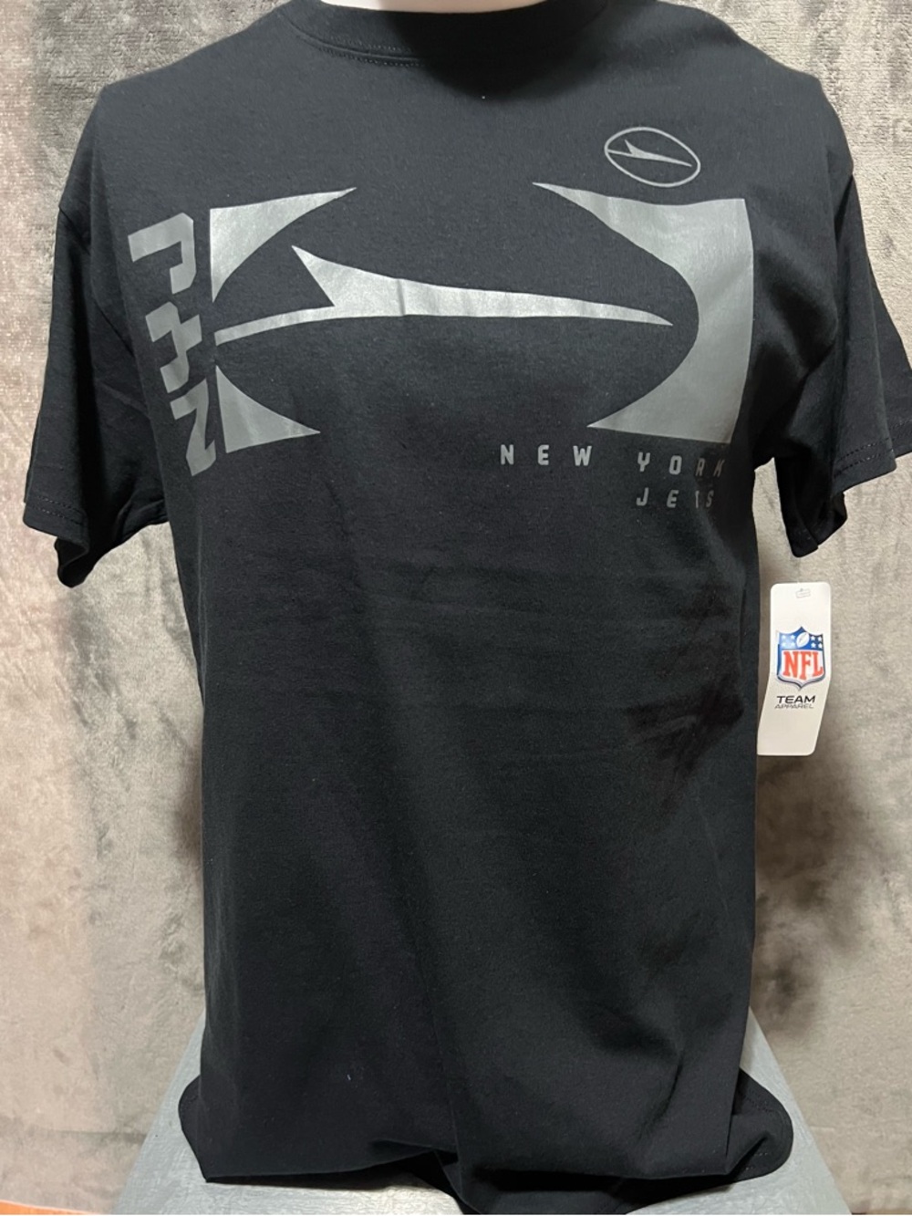 Team Apparel New York Jets Dark Green Tee with Silver Logo